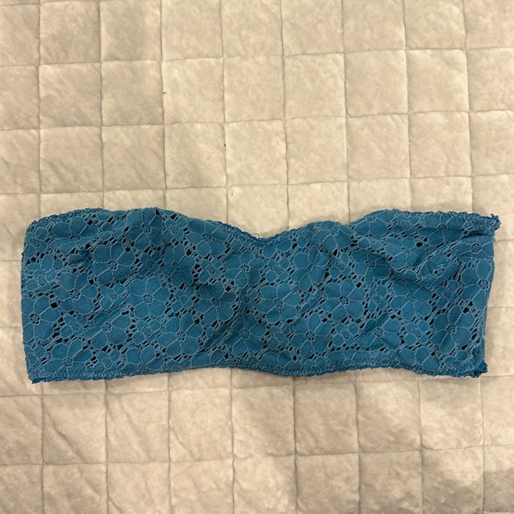 Eloise Bandeau